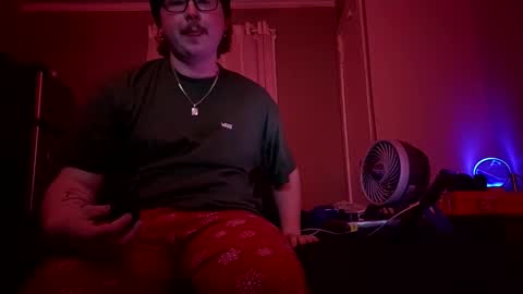 Snapshot of 420jizzva chatting on 10, 3, 2026 Daddythickdick420 online show from 10, 3, 2026