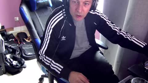 Larese Carlo online show from 10, 2, 2025