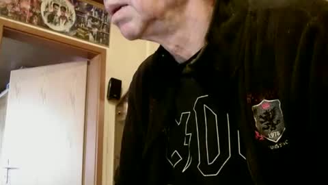 Snapshot of 64shorty chatting on 9, 6, 2026 64shorty online show from 9, 6, 2026