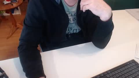 Snapshot of 69pifpaf chatting on 14, 1, 2025 69pifpaf online show from 14, 1, 2025