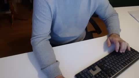 Snapshot of 69pifpaf chatting on 27, 1, 2025 69pifpaf online show from 27, 1, 2025