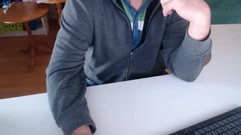 Snapshot of 69pifpaf chatting on 14, 2, 2025 69pifpaf online show from 14, 2, 2025