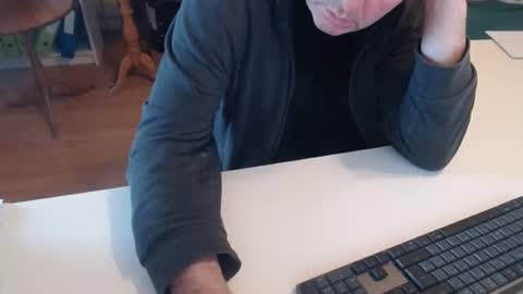 Snapshot of 69pifpaf chatting on 20, 2, 2025 69pifpaf online show from 20, 2, 2025