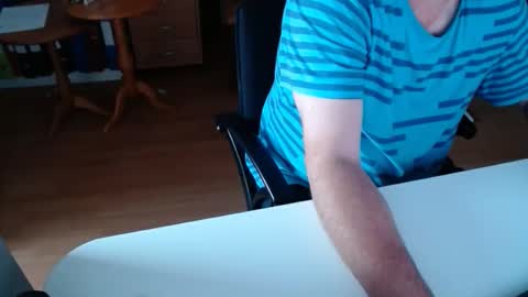 Snapshot of 69pifpaf chatting on 10, 9, 2025 69pifpaf online show from 10, 9, 2025