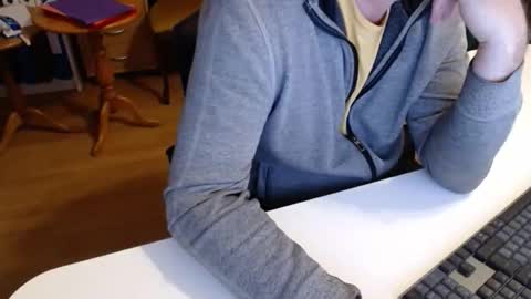 Snapshot of 69pifpaf chatting on 22, 9, 2025 69pifpaf online show from 22, 9, 2025