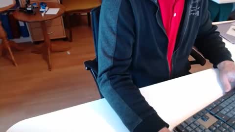 Snapshot of 69pifpaf chatting on 19, 11, 2025 69pifpaf online show from 19, 11, 2025