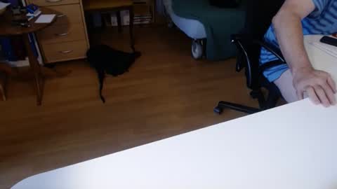 Snapshot of 69pifpaf chatting on 23, 11, 2025 69pifpaf online show from 23, 11, 2025