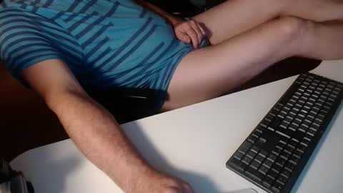 Snapshot of 69pifpaf chatting on 28, 11, 2025 69pifpaf online show from 28, 11, 2025