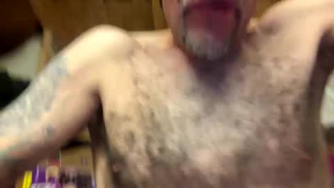 Snapshot of 6ft8sparks chatting on 7, 10, 2025 6ft8sparks online show from 7, 10, 2025