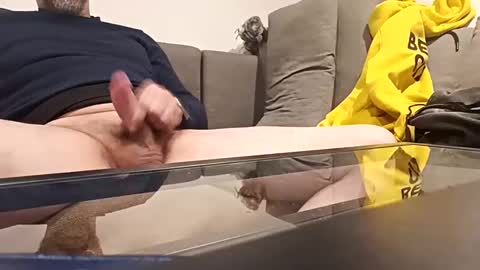 Snapshot of 6georget6 chatting on 23, 11, 2025 George online show from 23, 11, 2025