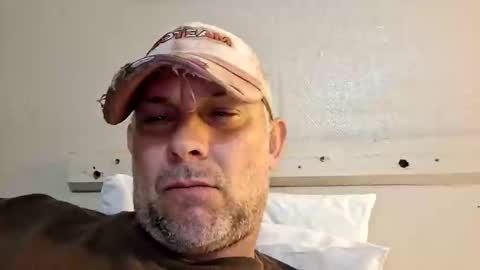 Snapshot of 716guy716 chatting on 19, 10, 2025 716guy716 online show from 19, 10, 2025