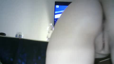 Lilu online show from 21, 4, 2026