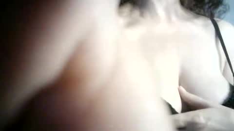 Snapshot of 77lilu chatting on 7, 6, 2026 Lilu online show from 7, 6, 2026
