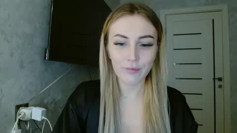 Snapshot of 7melania chatting on 4, 10, 2025 7melania online show from 4, 10, 2025