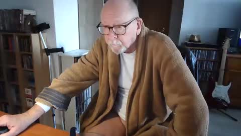  Papi  online show from 7, 2, 2025