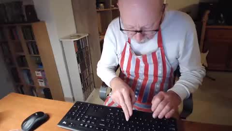  Papi  online show from 2, 3, 2025