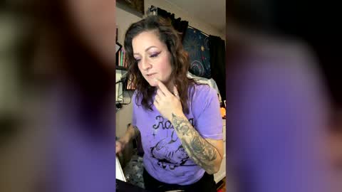 That girl online show from 21, 12, 2025