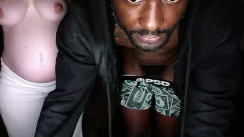 NoFaceNoCase online show from 6, 3, 2026