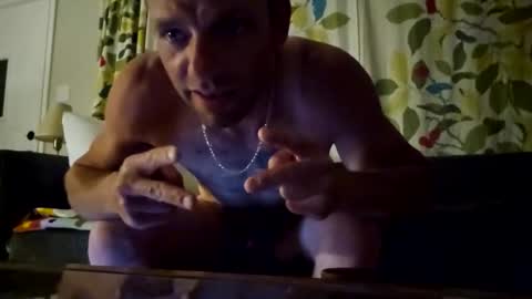 8inchwhiteboy88 online show from 24, 3, 2026