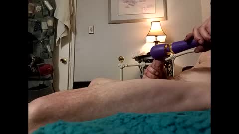 8intenn online show from 4, 3, 2026