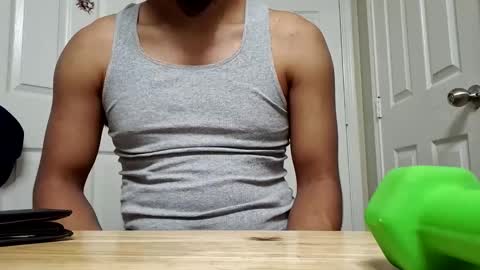 Snapshot of 99uncutbmw chatting on 30, 11, 2025 99uncutbmw online show from 30, 11, 2025