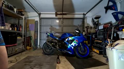 Snapshot of 9_25 chatting on 17, 2, 2025 8over6 online show from 17, 2, 2025