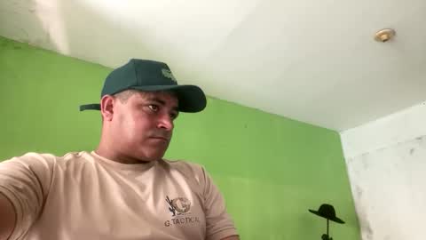 9vinhocamshow online show from 17, 2, 2026