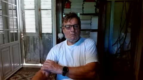Snapshot of _123_voyeur_ chatting on 29, 5, 2026 _123_voyeur_ online show from 29, 5, 2026