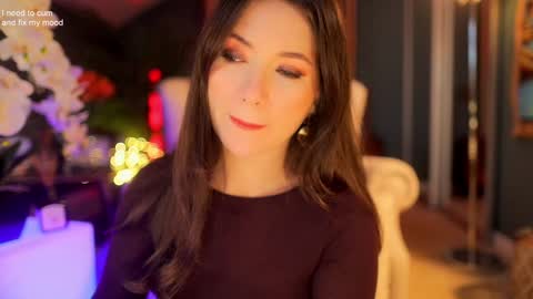 Sophia  online show from 19, 12, 2025