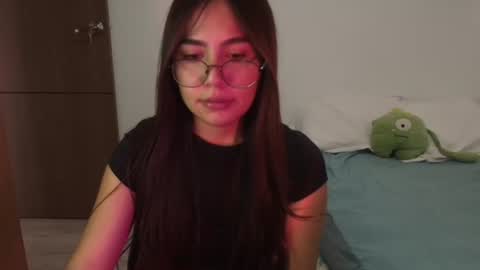 Snapshot of _abbyyyy_ chatting on 8, 5, 2026 abby 3 online show from 8, 5, 2026