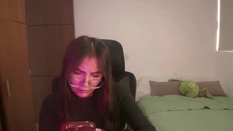 Snapshot of _abbyyyy_ chatting on 4, 6, 2026 abby 3 online show from 4, 6, 2026