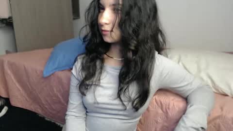 _abrill_20 online show from 10, 11, 2025