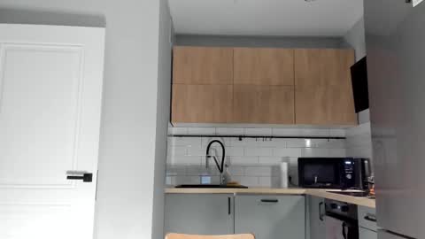 Adam online show from 12, 2, 2025