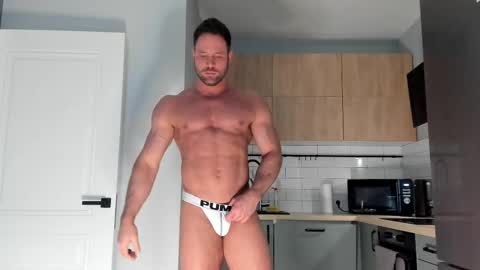 Adam online show from 27, 2, 2025