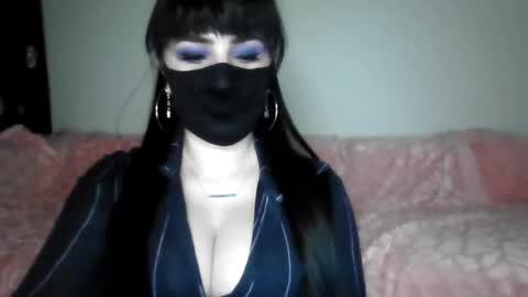 Adela online show from 11, 12, 2024