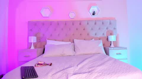 Snapshot of _agathaargent chatting on 8, 12, 2024 Agatha online show from 8, 12, 2024