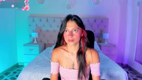 Snapshot of _agathaargent chatting on 3, 10, 2025 Agatha online show from 3, 10, 2025