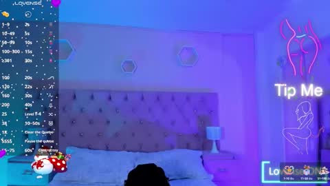 Snapshot of _agathaargent chatting on 5, 10, 2025 Agatha online show from 5, 10, 2025