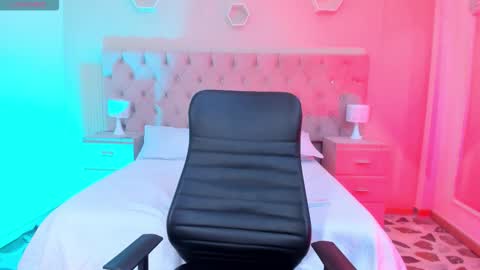 Snapshot of _agathaargent chatting on 31, 10, 2025 Agatha online show from 31, 10, 2025