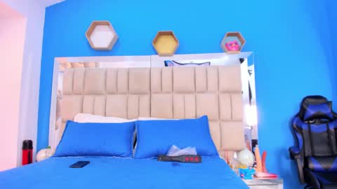 _alana_johnson online show from 27, 9, 2025