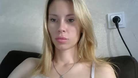 _alex1819 online show from 9, 10, 2025