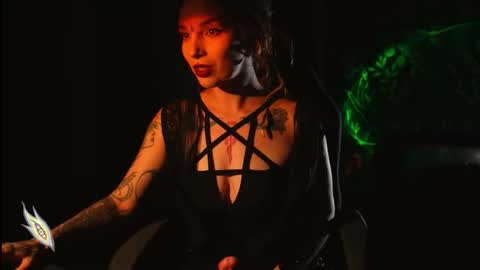 Snapshot of _alicemorrison_ chatting on 24, 10, 2025 Alice Morrison Mistress Datura online show from 24, 10, 2025