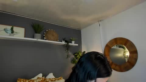 Snapshot of _aliice_1 chatting on 21, 2, 2025 Alice online show from 21, 2, 2025