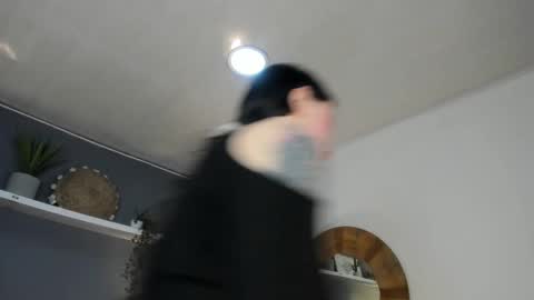 Snapshot of _aliice_1 chatting on 5, 3, 2025 Alice online show from 5, 3, 2025