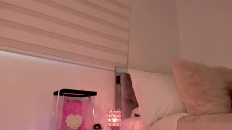 Snapshot of _alissonrose chatting on 22, 5, 2026 Karo online show from 22, 5, 2026