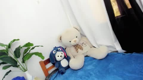 Snapshot of _althea69_ chatting on 4, 12, 2025 Thea online show from 4, 12, 2025