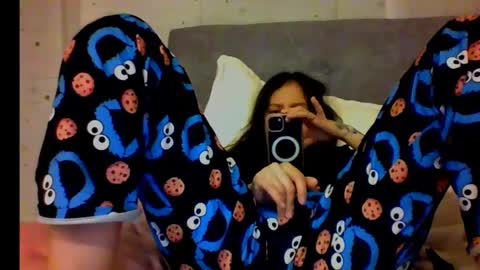 Snapshot of _alyson chatting on 11, 9, 2025 _alyson online show from 11, 9, 2025