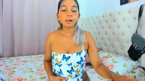 Analia online show from 15, 2, 2025