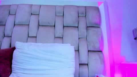 Angel Azul online show from 7, 1, 2025