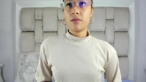 Angel Azul online show from 17, 2, 2025